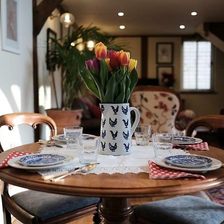 Stable Cottage Dorking Extérieur photo